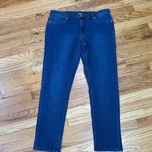 VENUS Blue Denim Jeans Sparkle Crystal buttons.